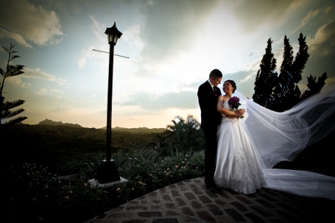 Victor and Sharie-1046.jpg