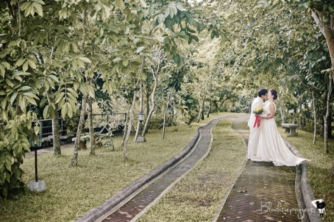 Ian and Khaye 1799 Edit